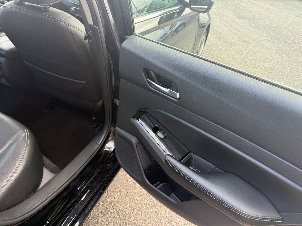 2024 Nissan Altima Base