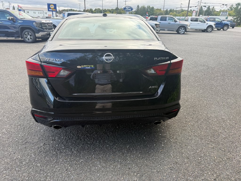 2024 Nissan Altima Base