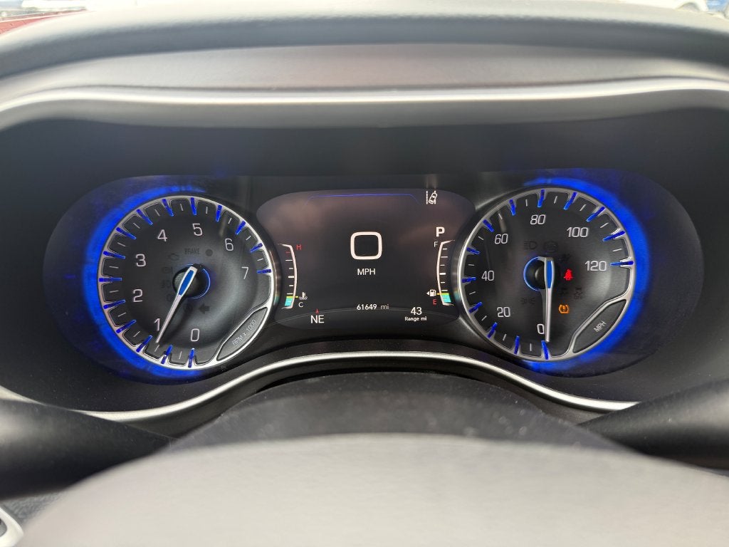 2023 Chrysler Pacifica Touring L