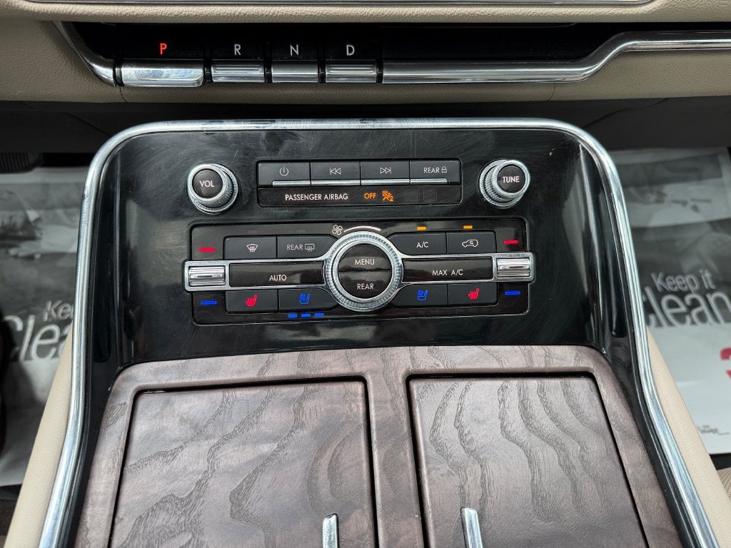 2022 Lincoln Navigator L Reserve