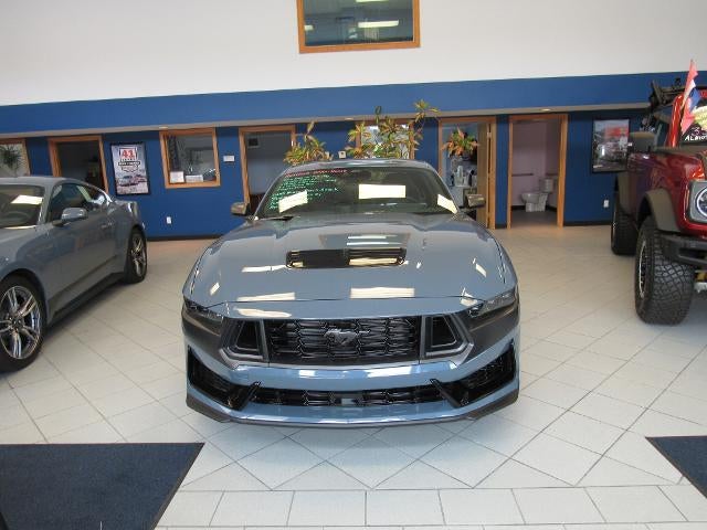 2025 Ford Mustang Dark Horse