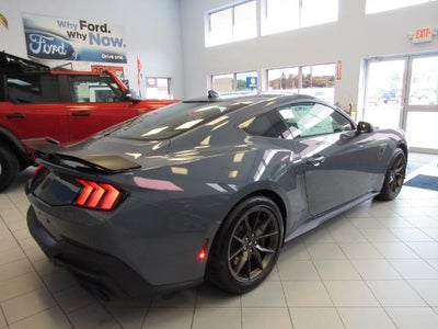 2025 Ford Mustang Dark Horse