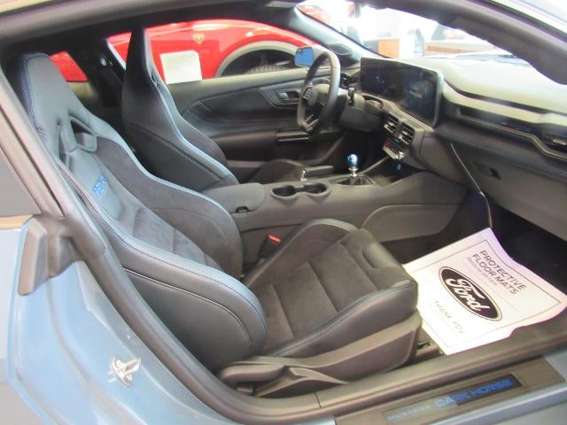 2025 Ford Mustang Dark Horse
