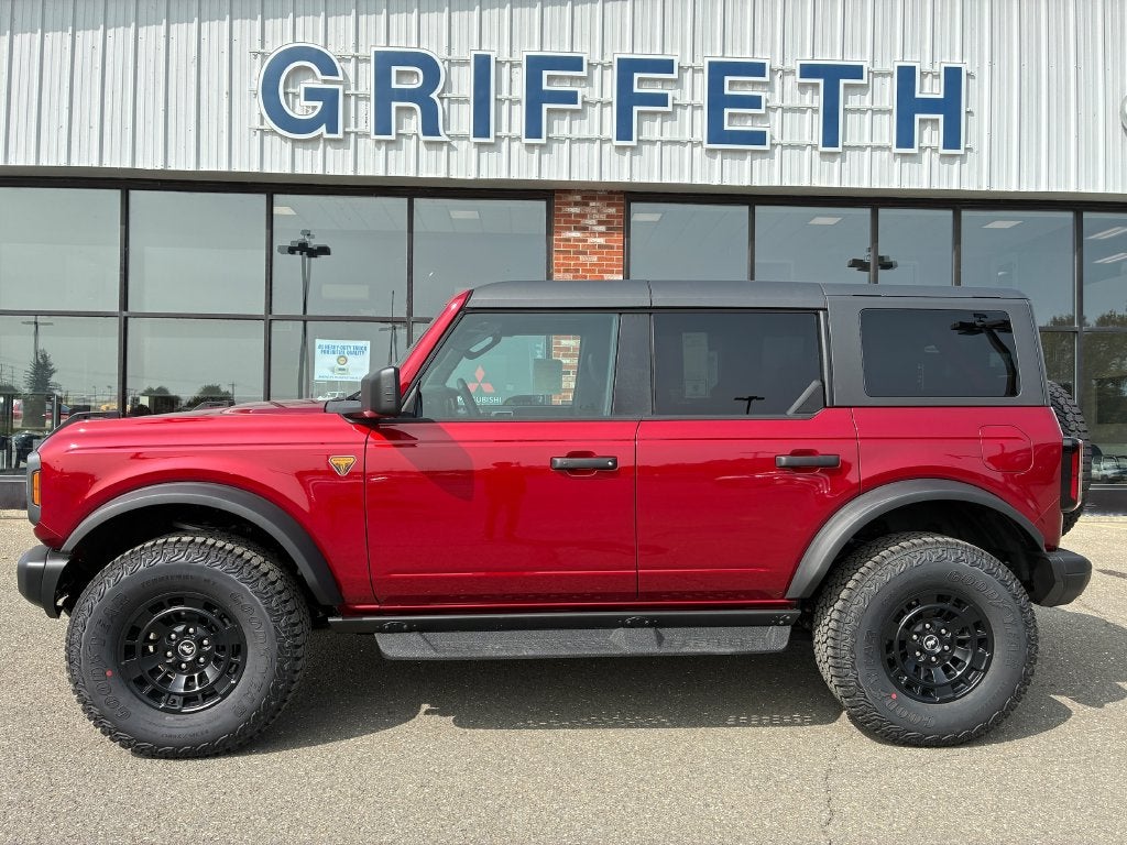 2026 Ford Bronco Badlands