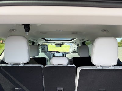 2027 Ford Expedition Max Platinum